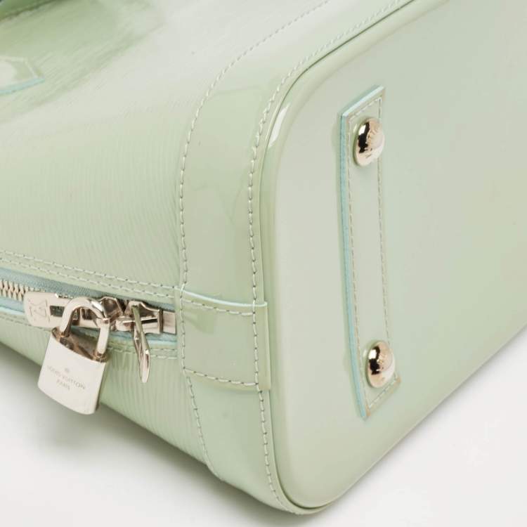 Pre Owned Louis Vuitton Peppermint Electric Epi Leather Alma PM Bag