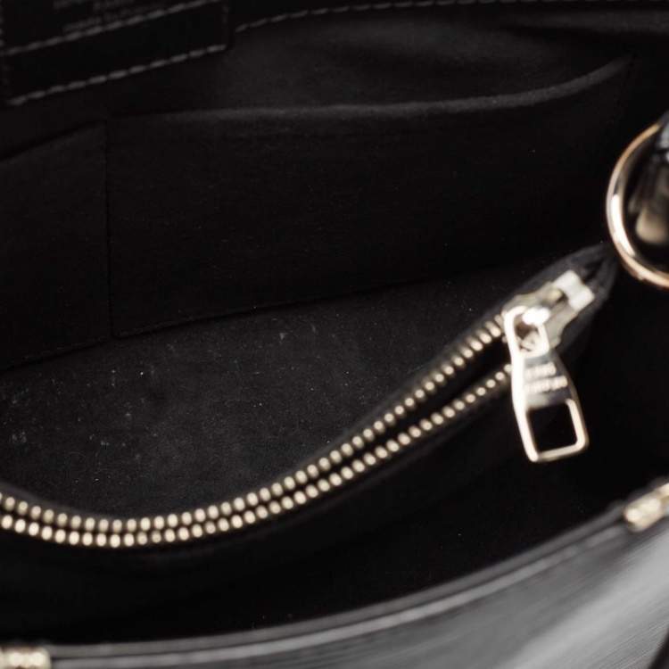 Pre Owned Louis Vuitton Black Epi Leather Kleber MM Bag