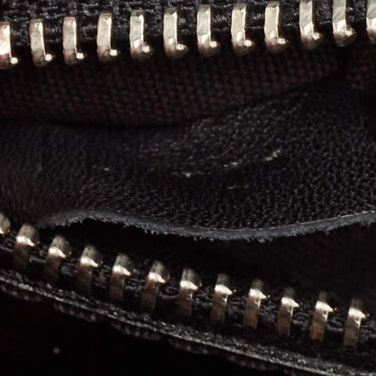 Pre Owned Louis Vuitton Black Electric Epi Leather Sobe Clutch