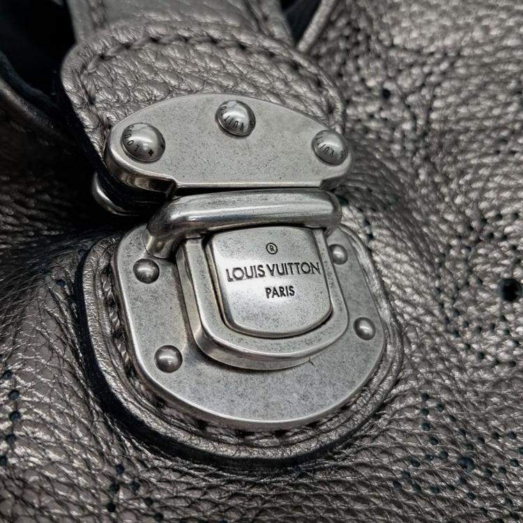 Pre Owned Louis Vuitton Silver Leather Mahina XL Bag
