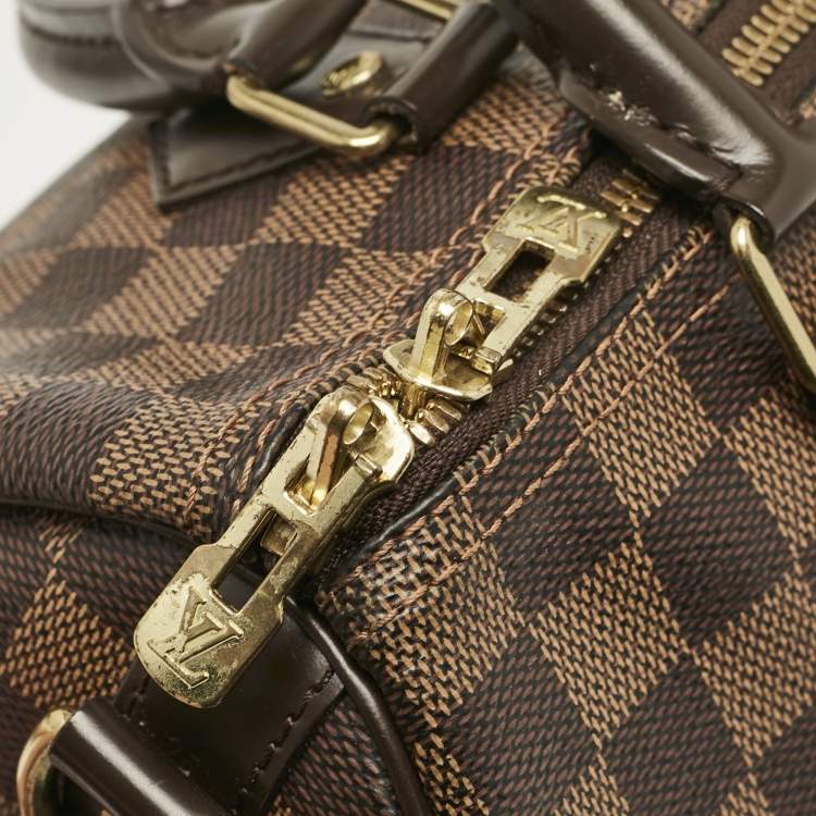 Pre Owned Louis Vuitton Monogram Canvas Speedy Bandouliere 25 Bag