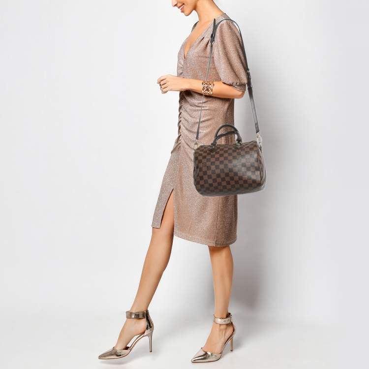 Pre Owned Louis Vuitton Monogram Canvas Speedy Bandouliere 25 Bag