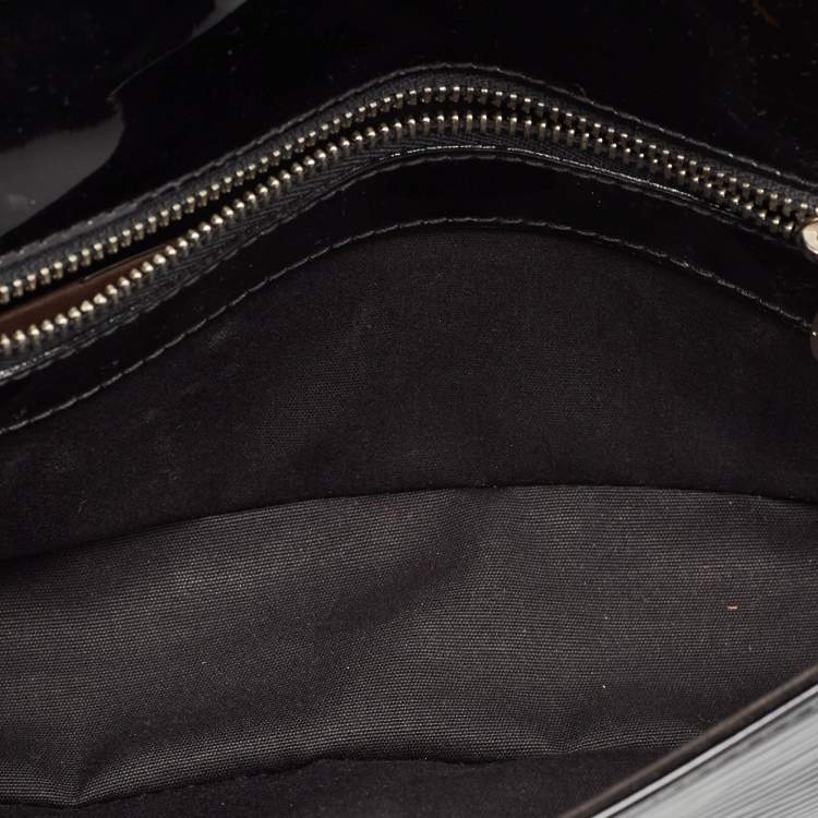 Pre Owned Louis Vuitton Black Electric Epi Leather Sobe Clutch
