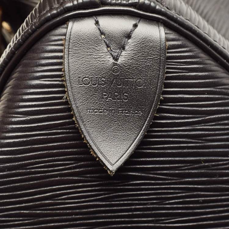 Pre Owned Louis Vuitton Black Epi Leather Speedy 25 Bag