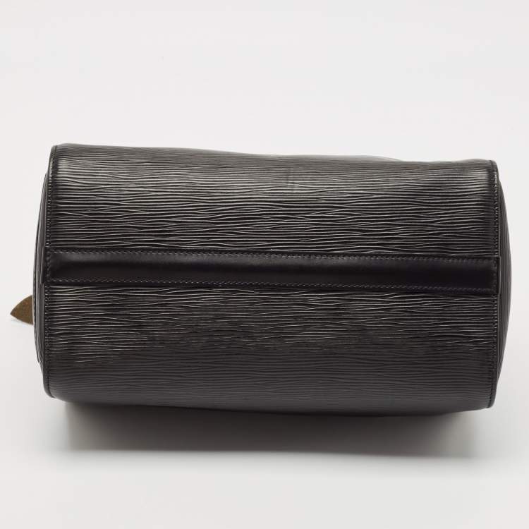 Pre Owned Louis Vuitton Black Epi Leather Speedy 25 Bag