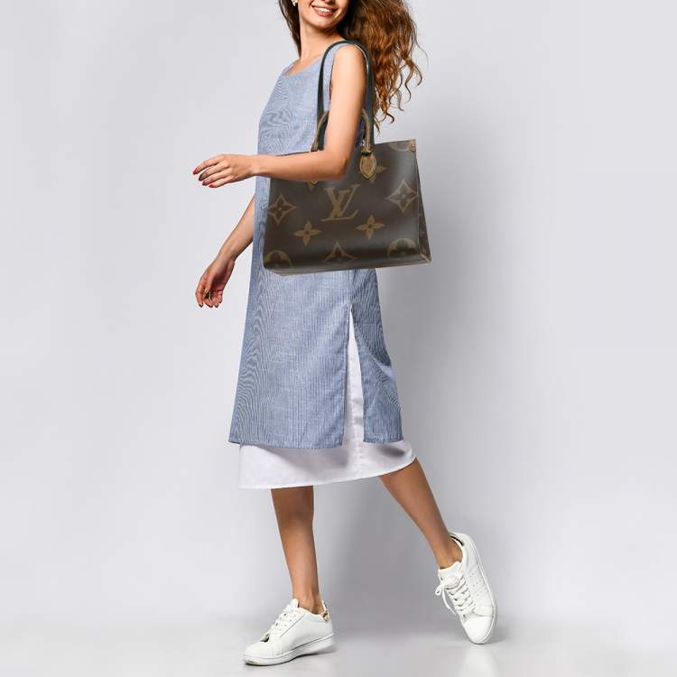 Pre Owned Louis Vuitton Monogram Giant Reverse Canvas Onthego MM Bag