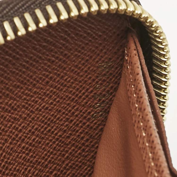 Pre Owned Louis Vuitton Monogram Canvas Zippy Wallet 