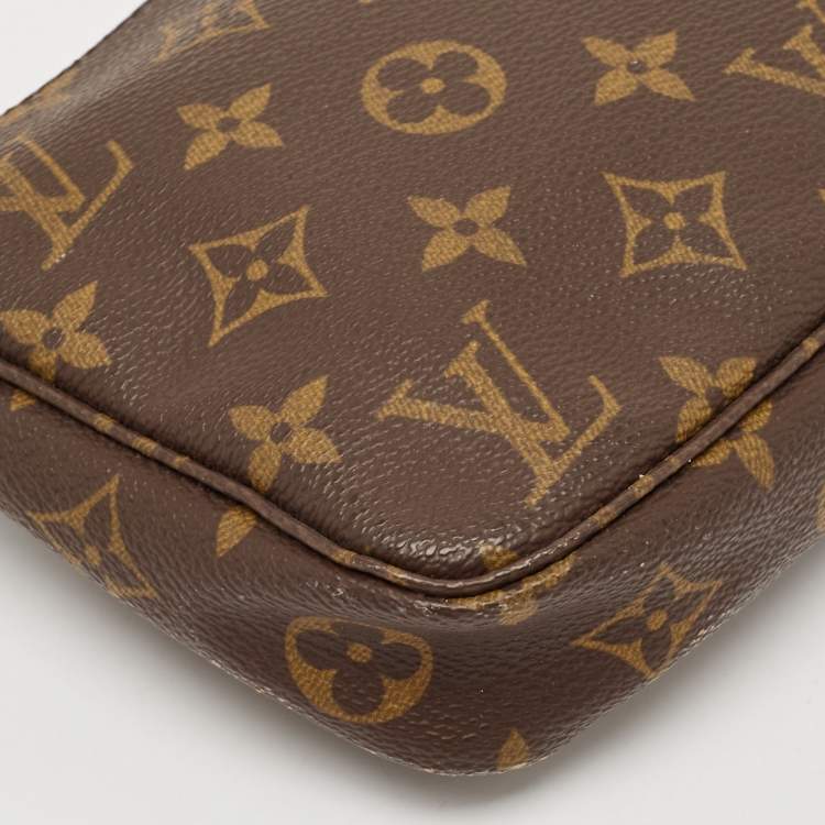 Pre Owned Louis Vuitton Monogram Canvas Pochette Accessoires
