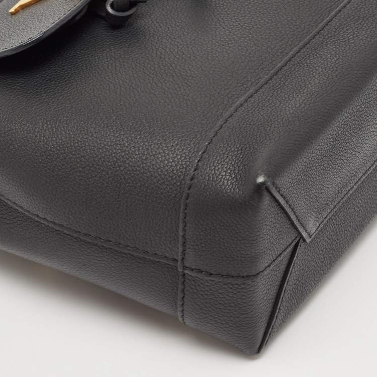 Pre Owned Louis Vuitton Black Leather Mini Lockme Backpack