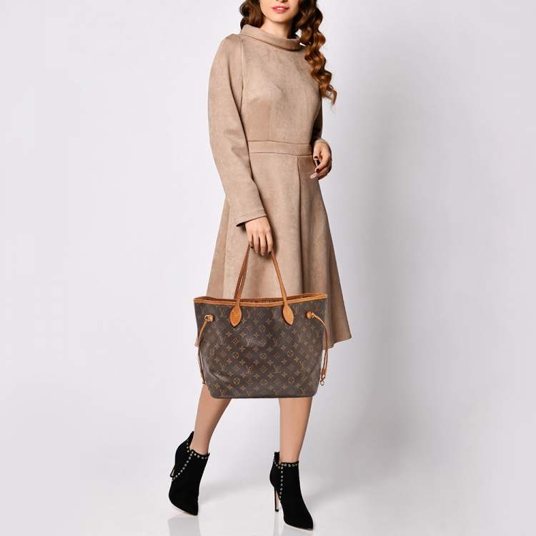Pre Owned Louis Vuitton Monogram Canvas Neverfull MM Bag