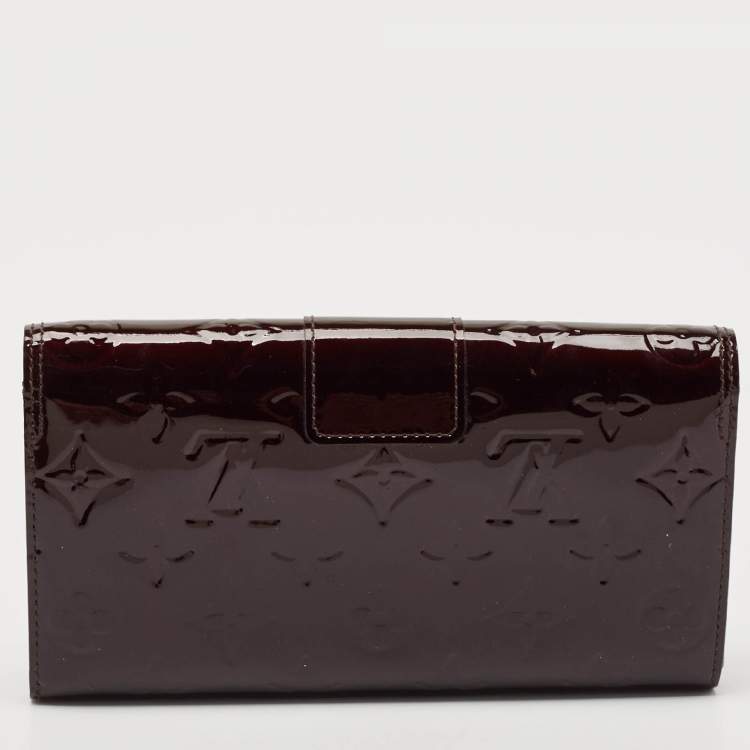 Pre Owned Louis Vuitton Amarante Monogram Vernis Sarah Noeud Wallet