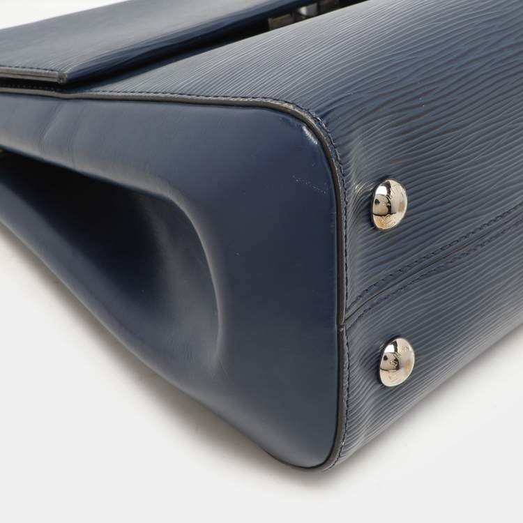 Pre Owned Louis Vuitton Blueberry Epi Leather Cluny MM Bag