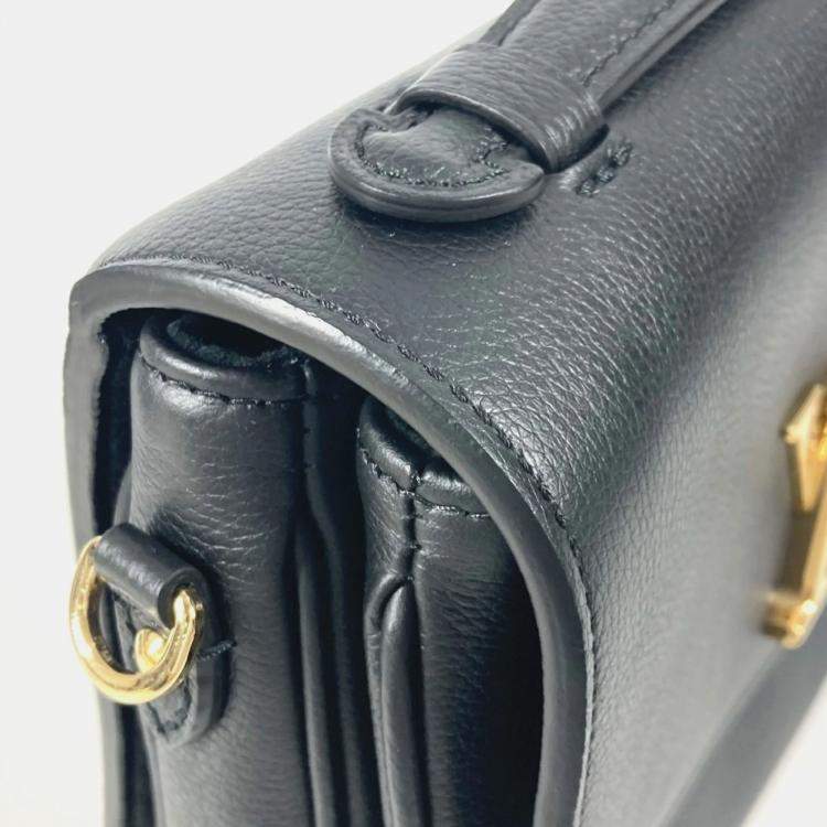 Pre Owned Louis Vuitton Black Leather Oxford Lockme Crossbody Bag