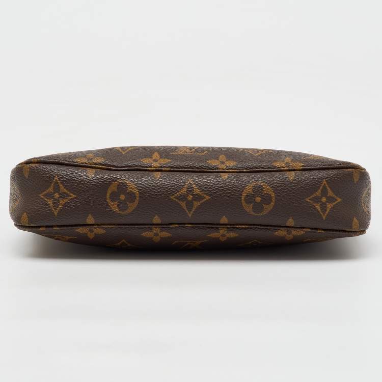 Pre Owned Louis Vuitton Monogram Canvas Pochette Accessoires Bag
