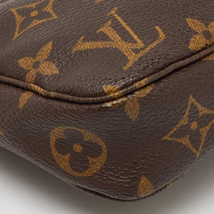 Pre Owned Louis Vuitton Monogram Canvas Pochette Accessoires Bag