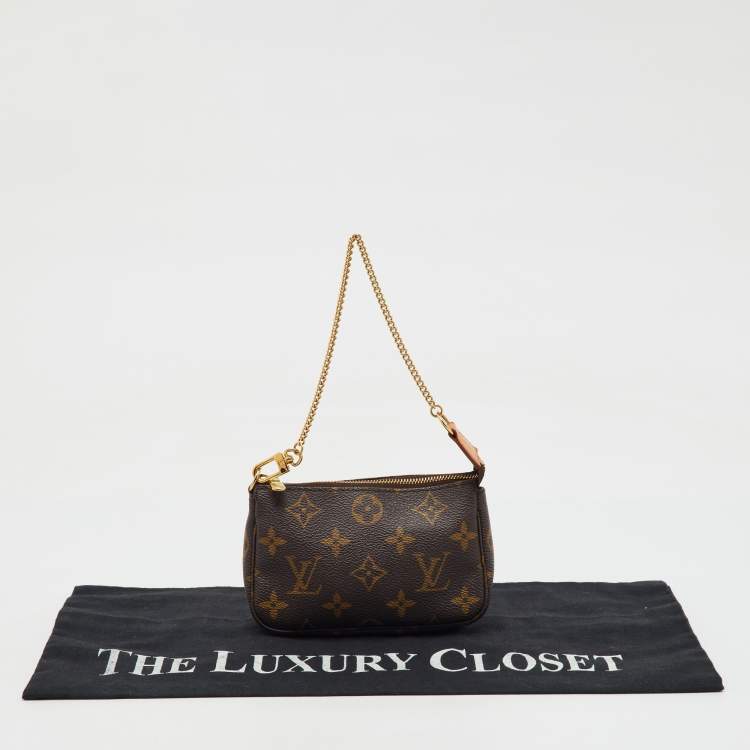 Pre Owned Louis Vuitton Monogram Canvas Mini Pochette Accessoires Bag