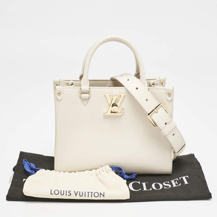 Pre Owned Louis Vuitton Quartz Leather Lock & Go Bag