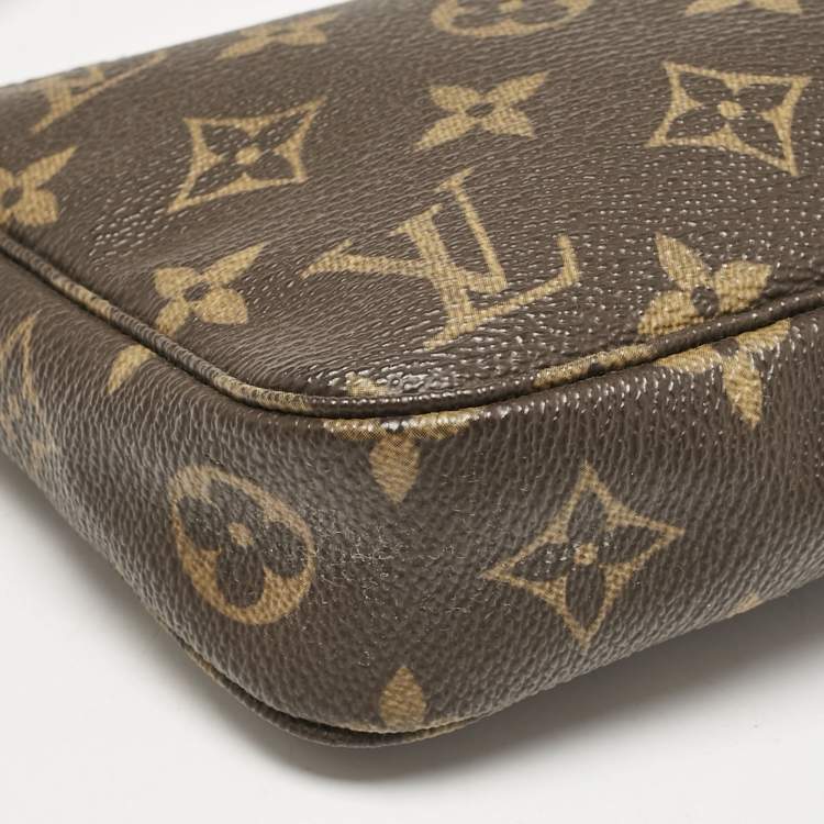 Pre Owned Louis Vuitton Monogram Canvas Pochette Accessories