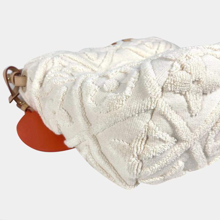 Pre Owned Louis Vuitton White Monogram LVacation Bucket Bag