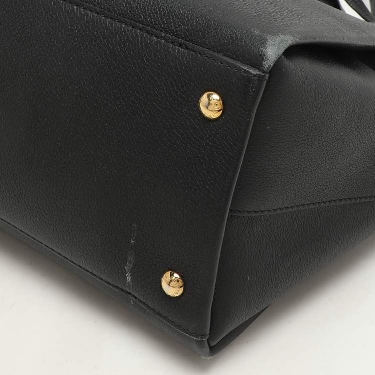 Pre Owned Louis Vuitton Black Leather Lockmeto Bag