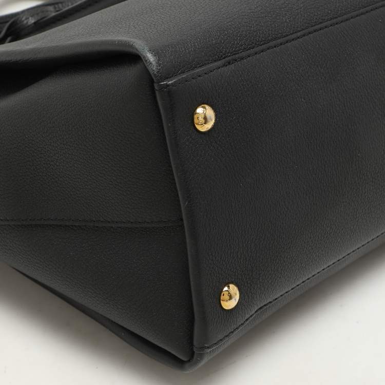 Pre Owned Louis Vuitton Black Leather Lockmeto Bag