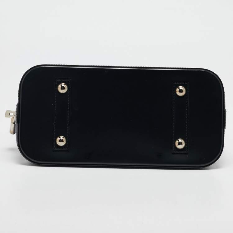 Pre Owned Louis Vuitton Black Epi Leather Alma PM Bag