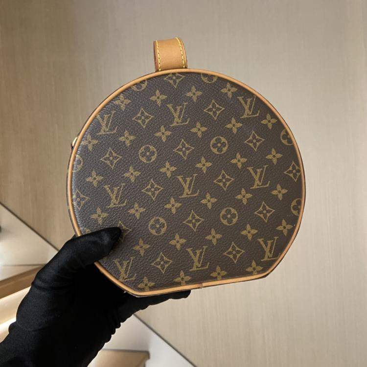 Pre Owned Louis Vuitton Monogram Boite Chapeau Shoulder Bag