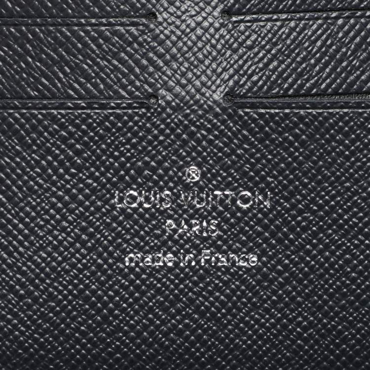 Pre Owned Louis Vuitton x Chapman Brothers White Monogram Savane Canvas Pochette