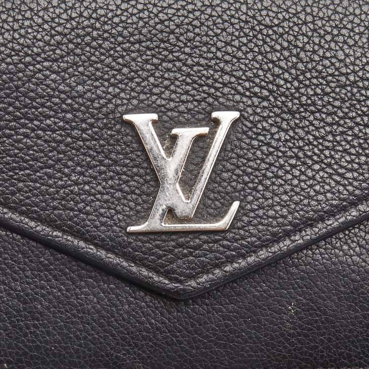 Pre Owned Louis Vuitton Black Leather Lockme II Wallet