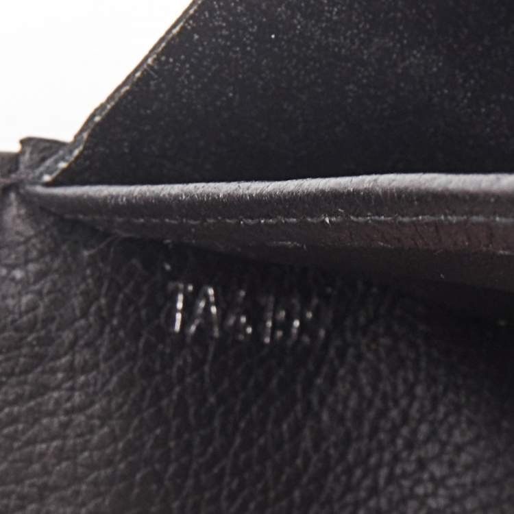 Pre Owned Louis Vuitton Black Leather Lockme II Wallet