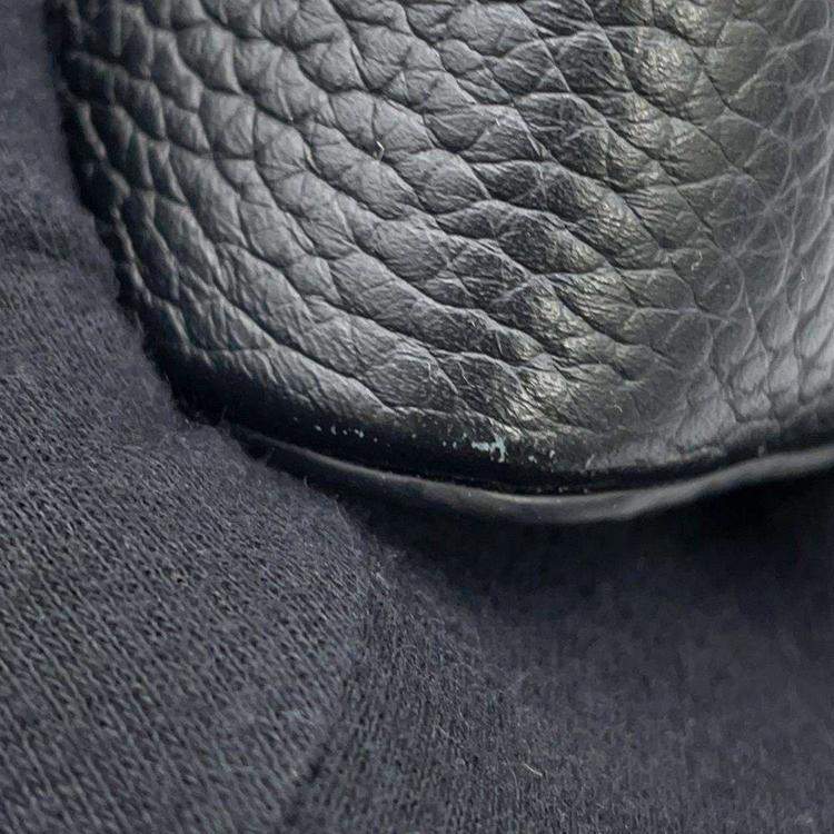 Pre Owned Louis Vuitton Capucines Black Taurillon Leather Size Mini