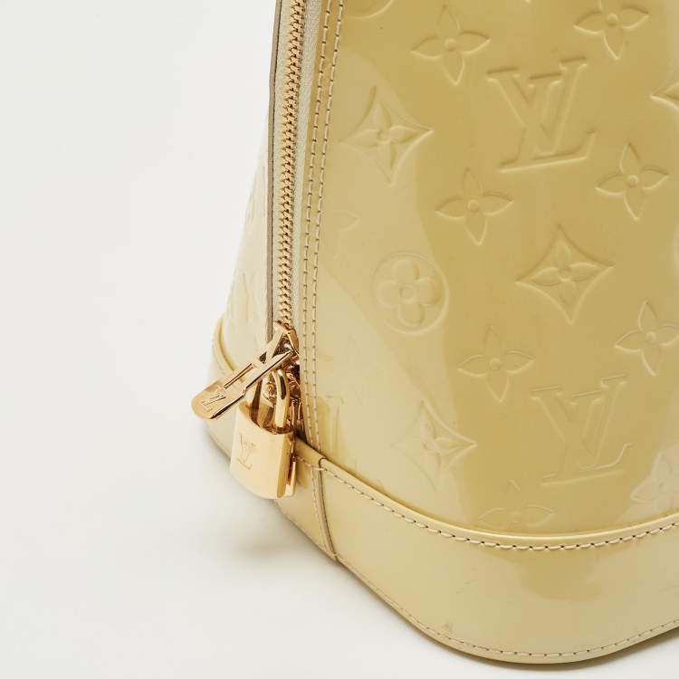 مملوكة مسبقًا Louis Vuitton Blanc Corail Monogram Vernis Alma GM Bag