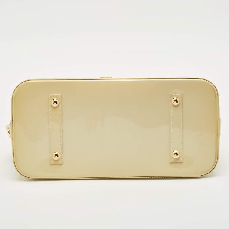 مملوكة مسبقًا Louis Vuitton Blanc Corail Monogram Vernis Alma GM Bag