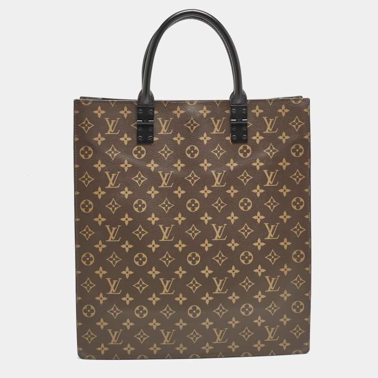 Pre Owned Louis Vuitton Moogram Canvas Cartoon LV Friends Sac Plat Bag