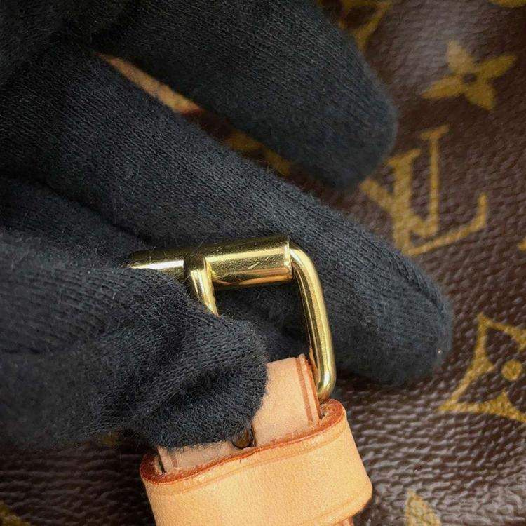 Pre Owned Louis Vuitton Brown Monogram Canvas Saumur 30 Shoulder Bag