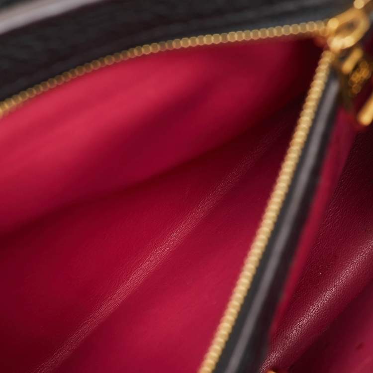Pre Owned Louis Vuitton Black Leather Capucines BB Bag