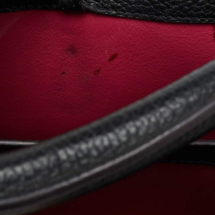 Pre Owned Louis Vuitton Black Leather Capucines BB Bag