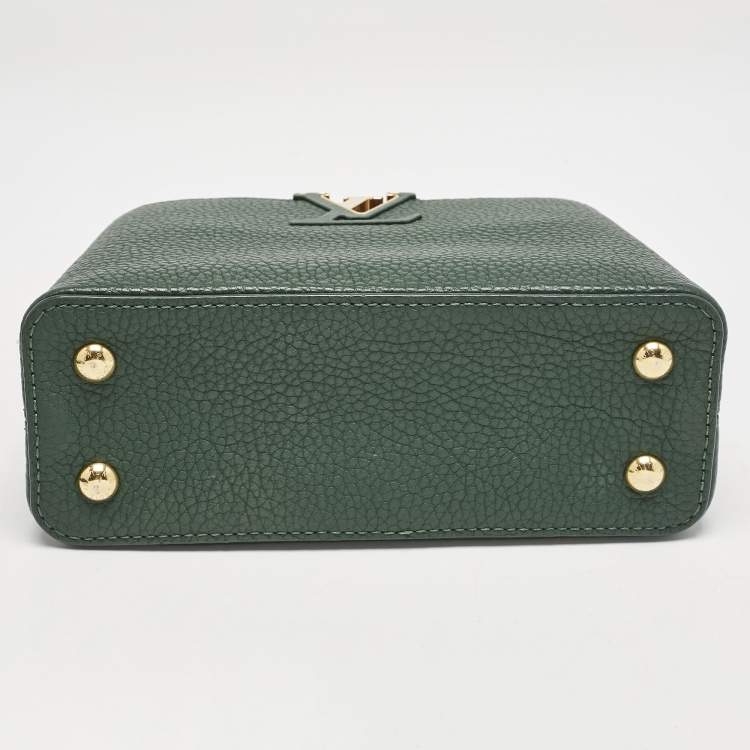 Pre Owned Louis Vuitton Green/Beige Leather and Python Capucines Mini Bag