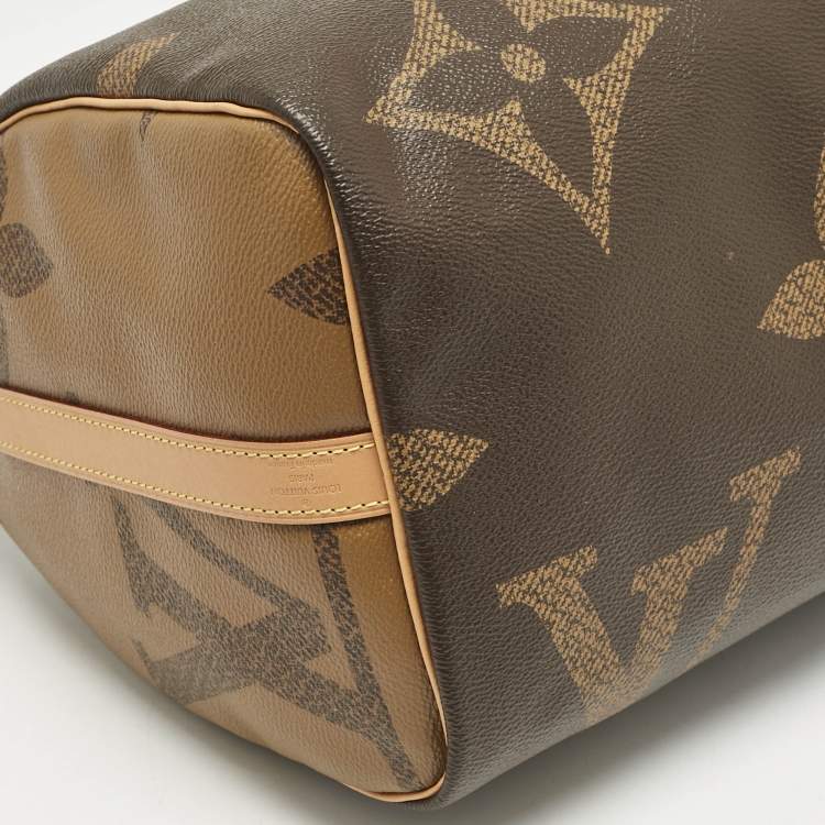 Pre Owned Louis Vuitton Giant Monogram Reverse Canvas Speedy Bandouliere 30 Bag