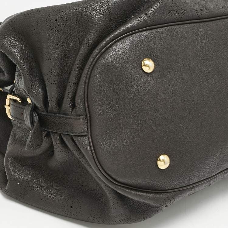 Pre Owned Louis Vuitton Ebene Monogram Mahina Leather XL Bag