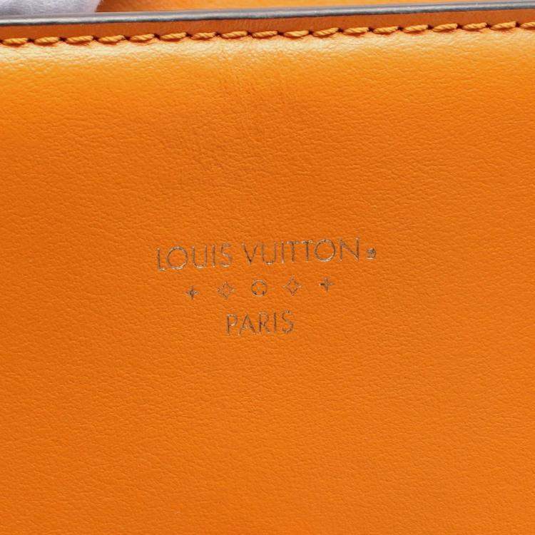 Pre Owned Louis Vuitton Summer Gold Smooth Calfskin LV Pont 9 Shoulder Bag