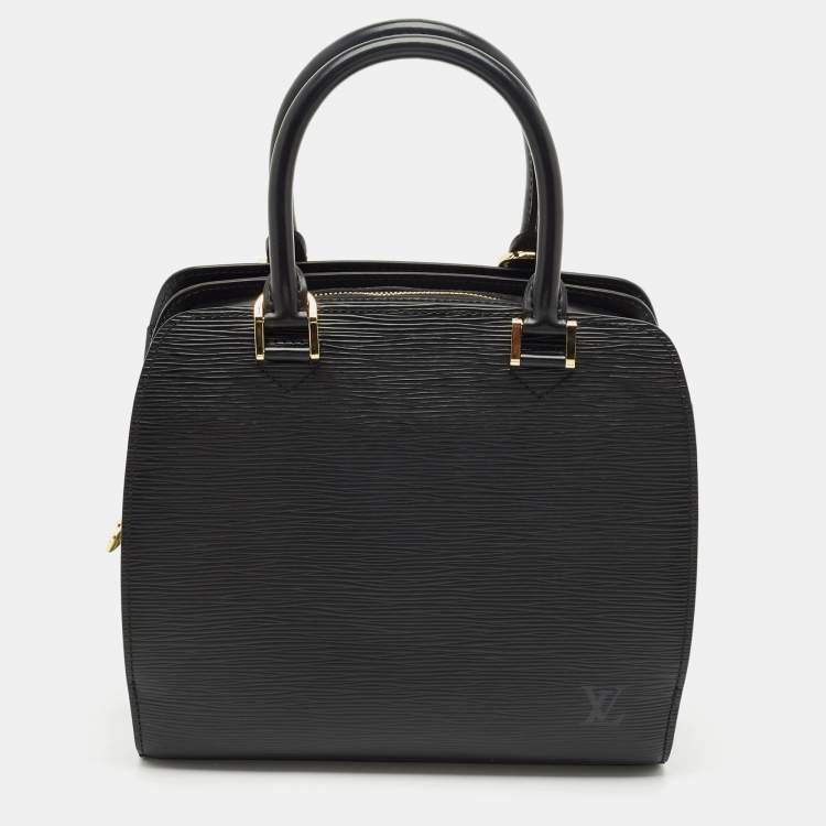 Pre Owned Louis Vuitton Black Epi Leather Pont Neuf PM Bag