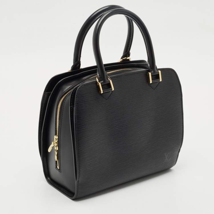 Pre Owned Louis Vuitton Black Epi Leather Pont Neuf PM Bag