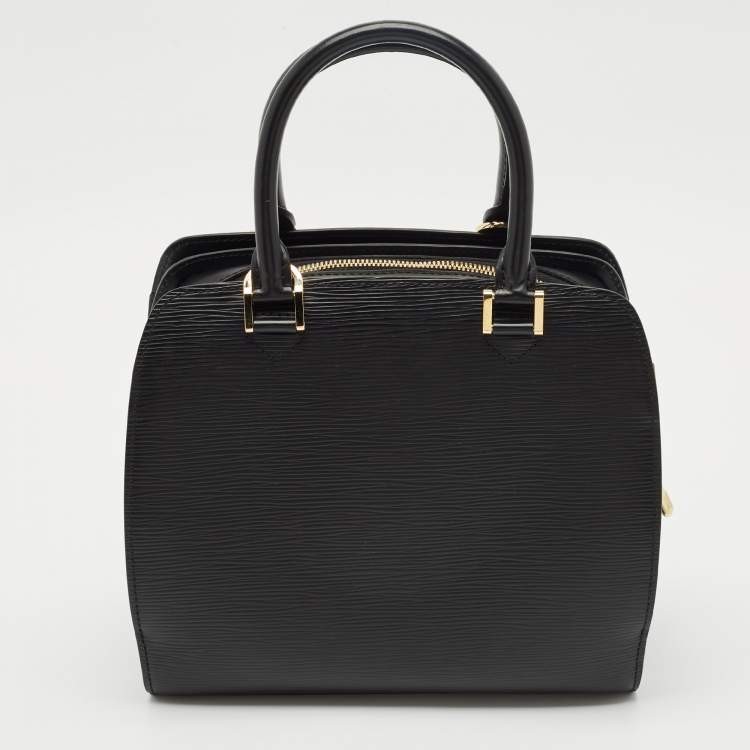 Pre Owned Louis Vuitton Black Epi Leather Pont Neuf PM Bag