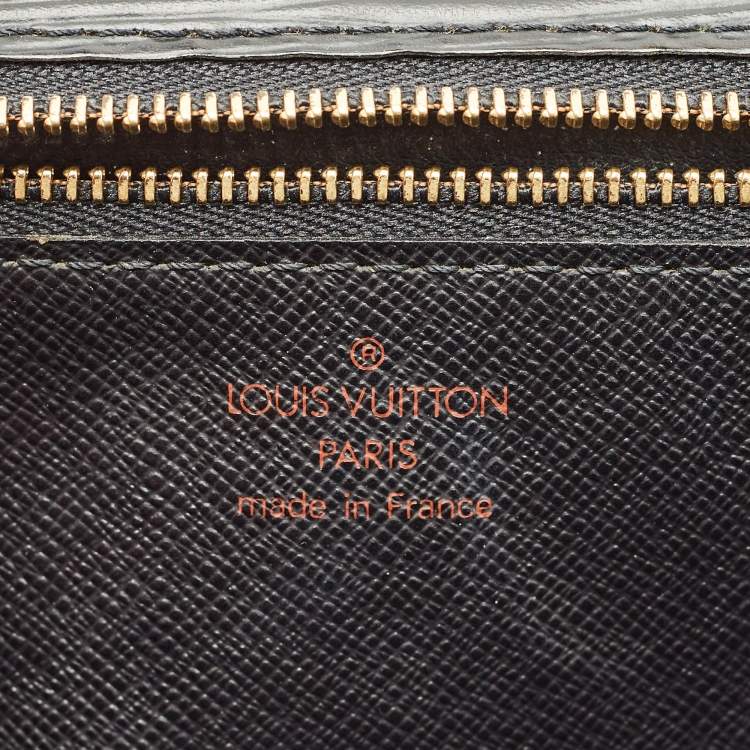 Pre Owned Louis Vuitton Black Epi Leather Sellier Dragonne Clutch