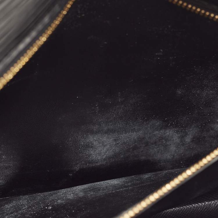 Pre Owned Louis Vuitton Black Epi Leather Sellier Dragonne Clutch