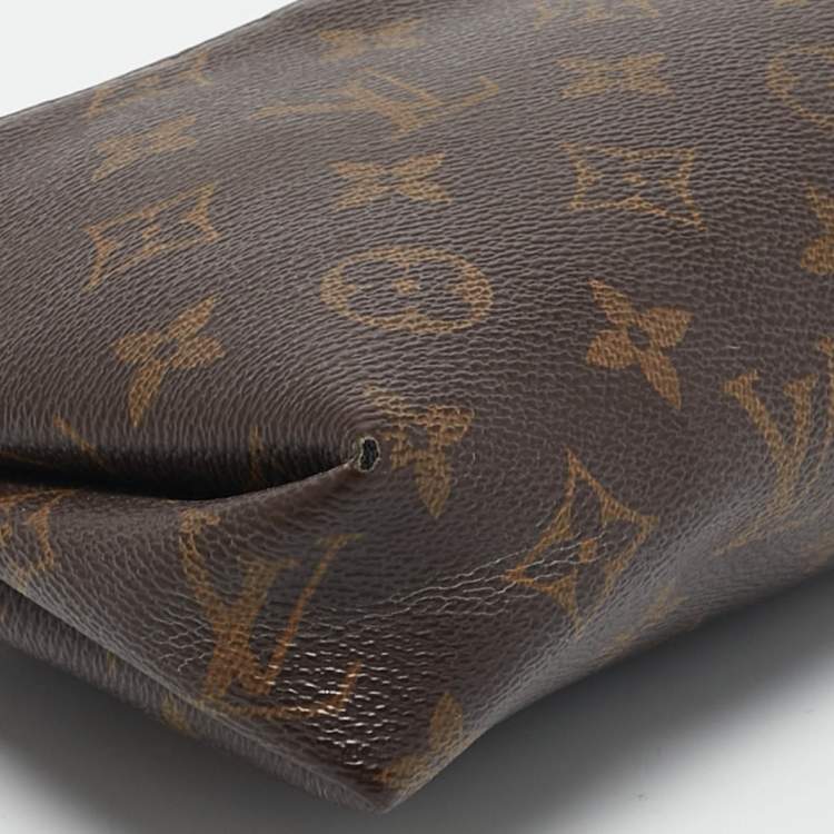Pre Owned Louis Vuitton Black Monogram Canvas Pallas Chain Clutch