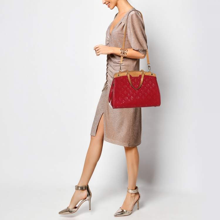 Pre Owned Louis Vuitton Rose Pop Monogram Vernis Brea MM Bag