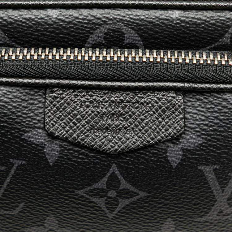 Pre Owned Louis Vuitton Black Monogram Eclipse Taigarama Outdoor Pouch