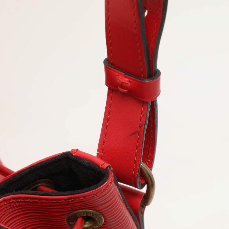 Pre Owned Louis Vuitton Red Epi Leather Petit Noe Bag